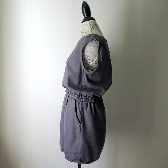 Love Stitch | Charcoal Sleeveless Linen Midi Dress - Picture 4 of 8